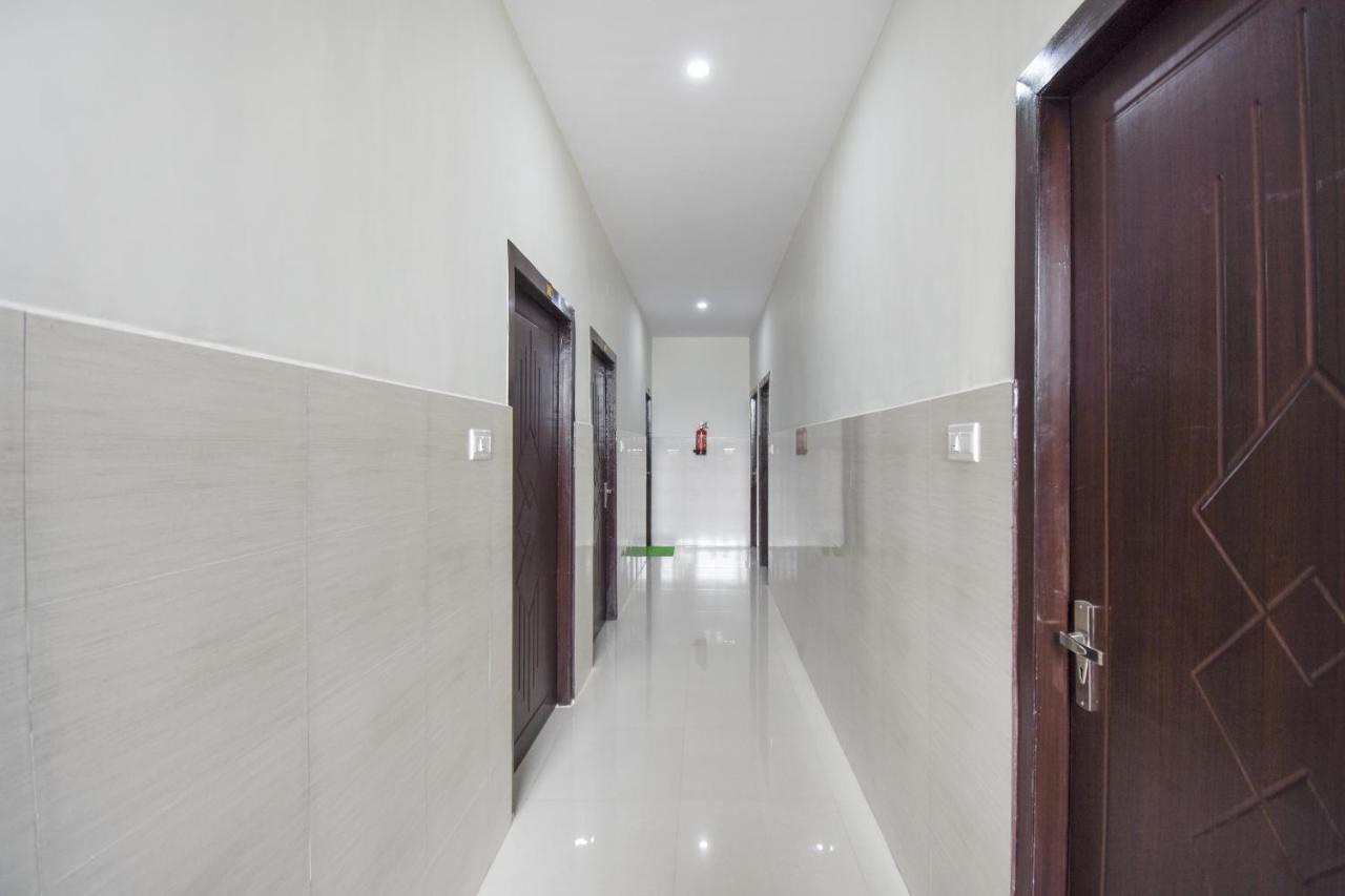 Flagship 75751 Hotel Surya Bahadrabad Экстерьер фото